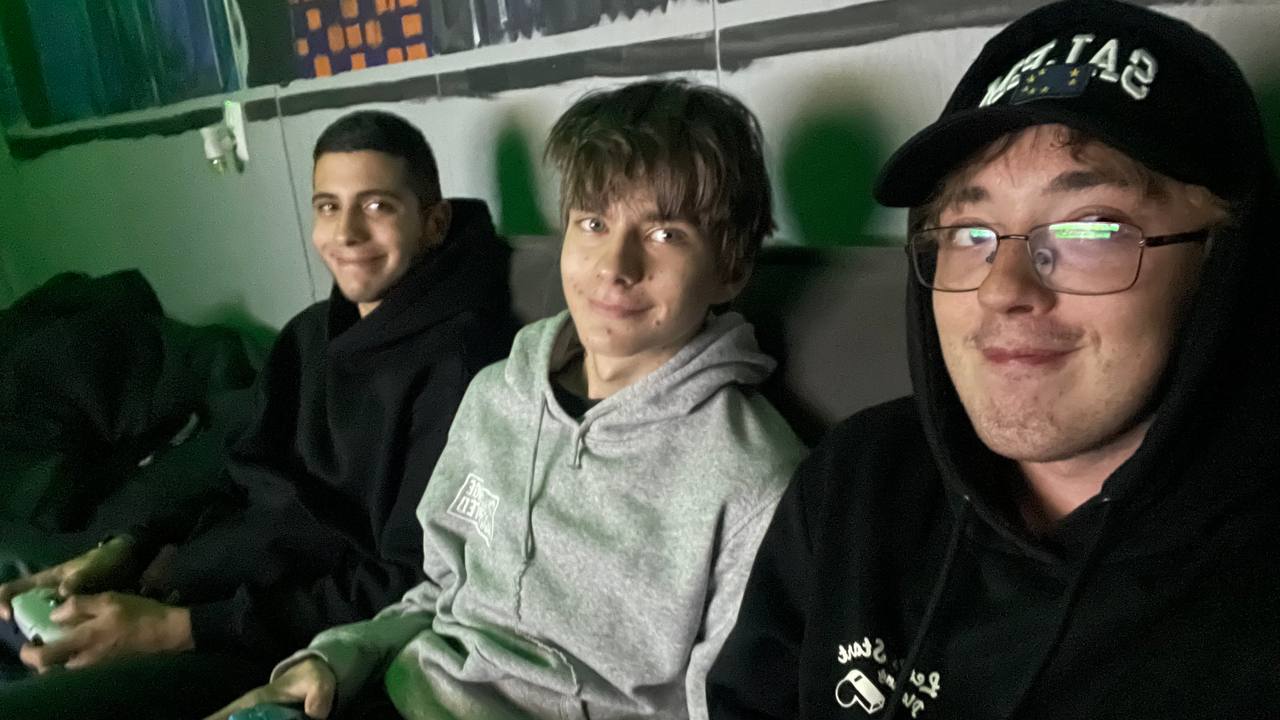 Знімок архіву: triple salem